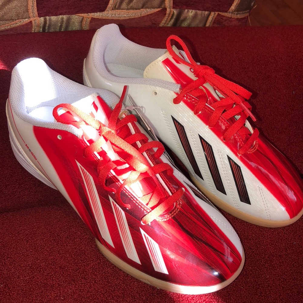 Adidas football/soccer sneakers